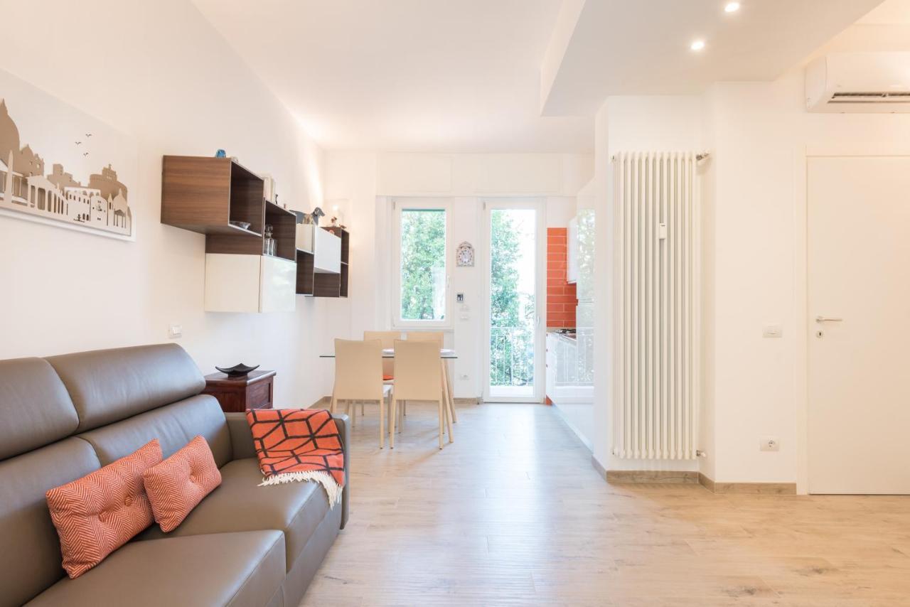 Cool Flat Alberti Lift, Terraces, Free Parking Florence Ngoại thất bức ảnh